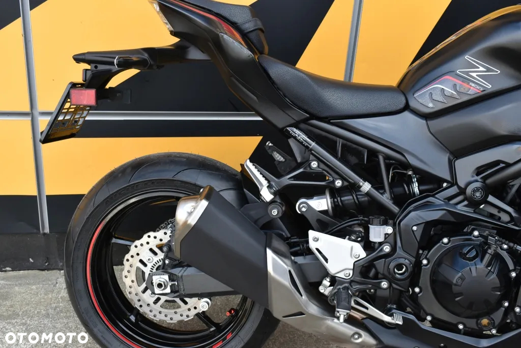 Kawasaki Z - 5