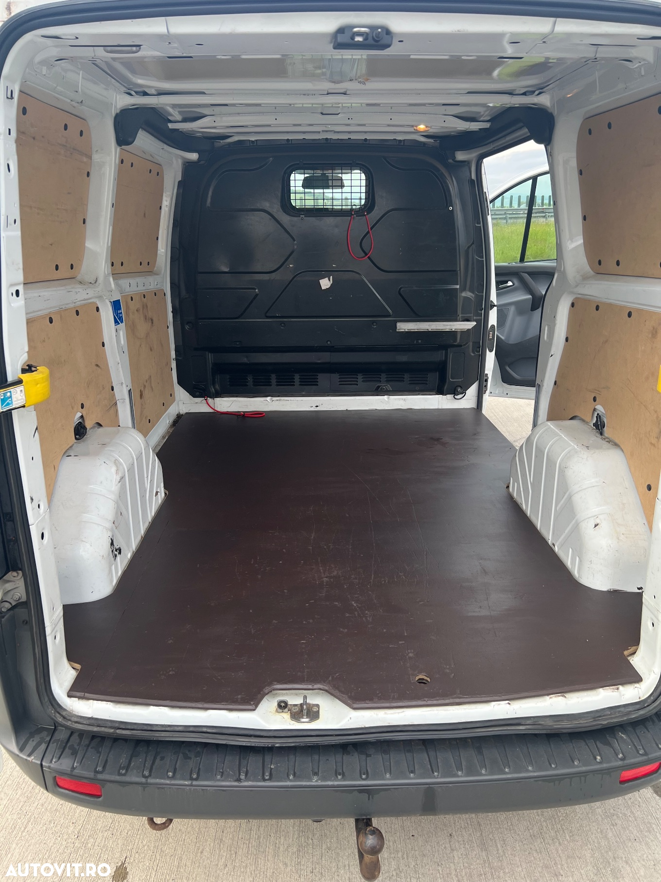 Ford Transit Custom - 12