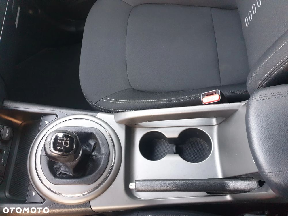 Kia Sportage 1.6 GDI Business Line 2WD - 28