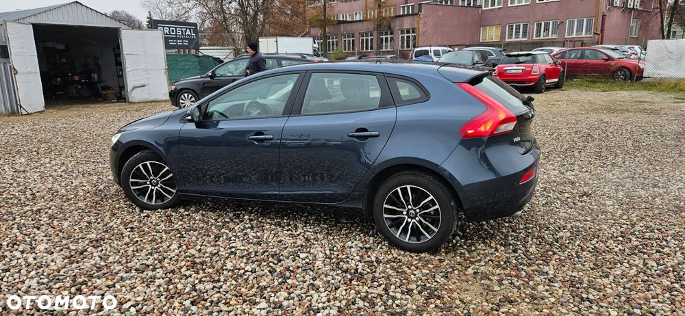 Volvo V40 D2 Geartronic - 12