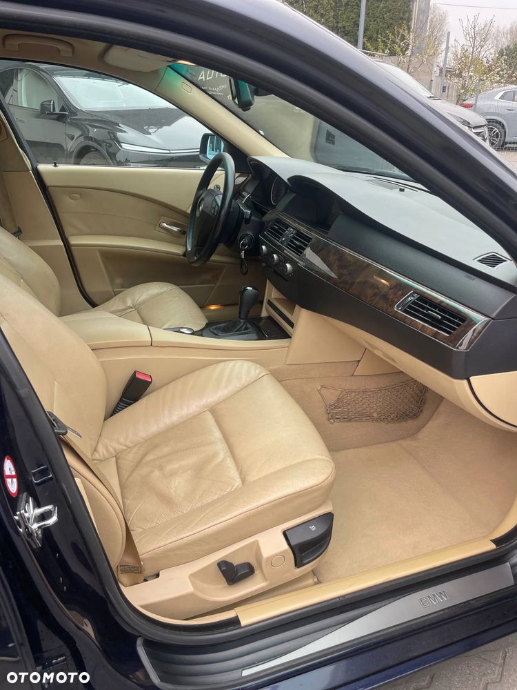 BMW Seria 5 - 13