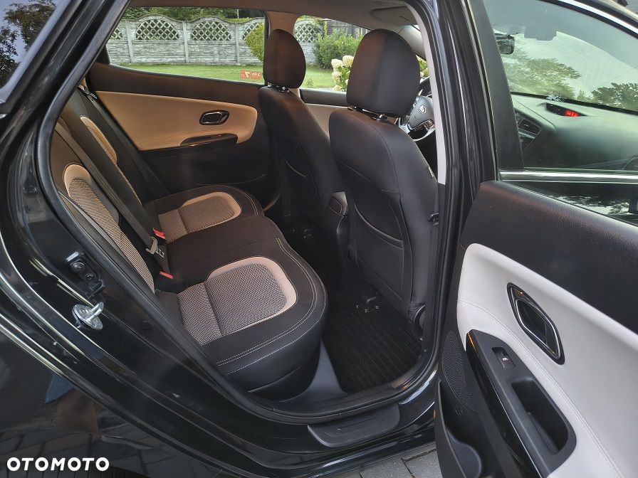 Kia Ceed 1.6 GDI L Business Line - 14