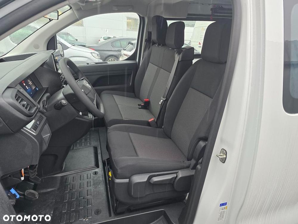 Opel Vivaro 2.0 CDTI Long 2,8t (brygadówka flex) - 9