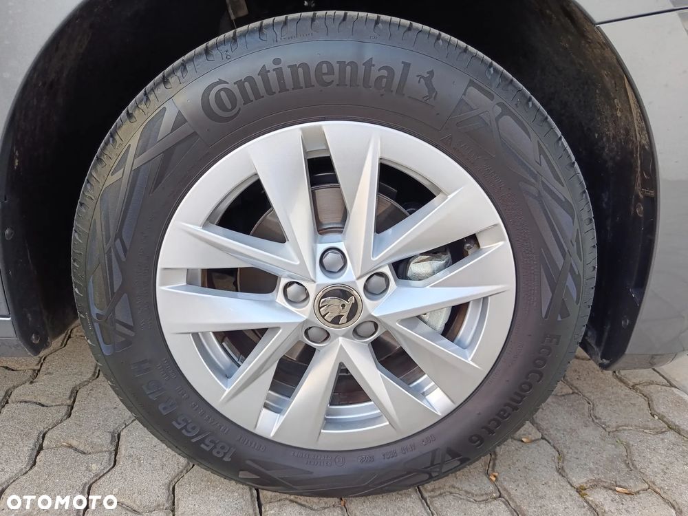 Skoda Fabia 1.0 Ambition - 36