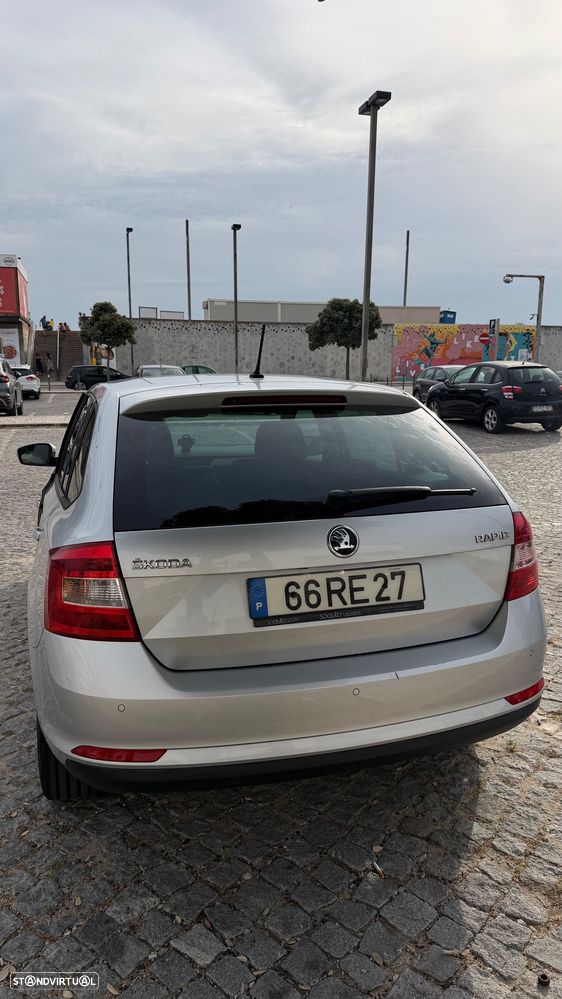 Skoda Rapid Spaceback 1.6 TDi Style - 5