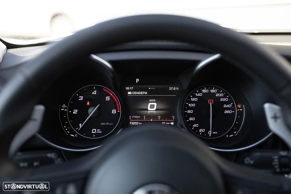 Alfa Romeo Giulia 2.2 D Super AT8 - 22