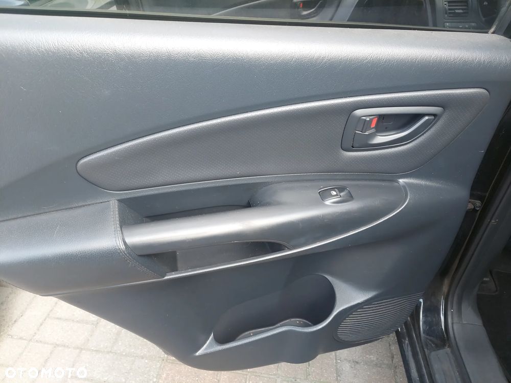 Hyundai Tucson 2.0 Comfort 2WD - 8