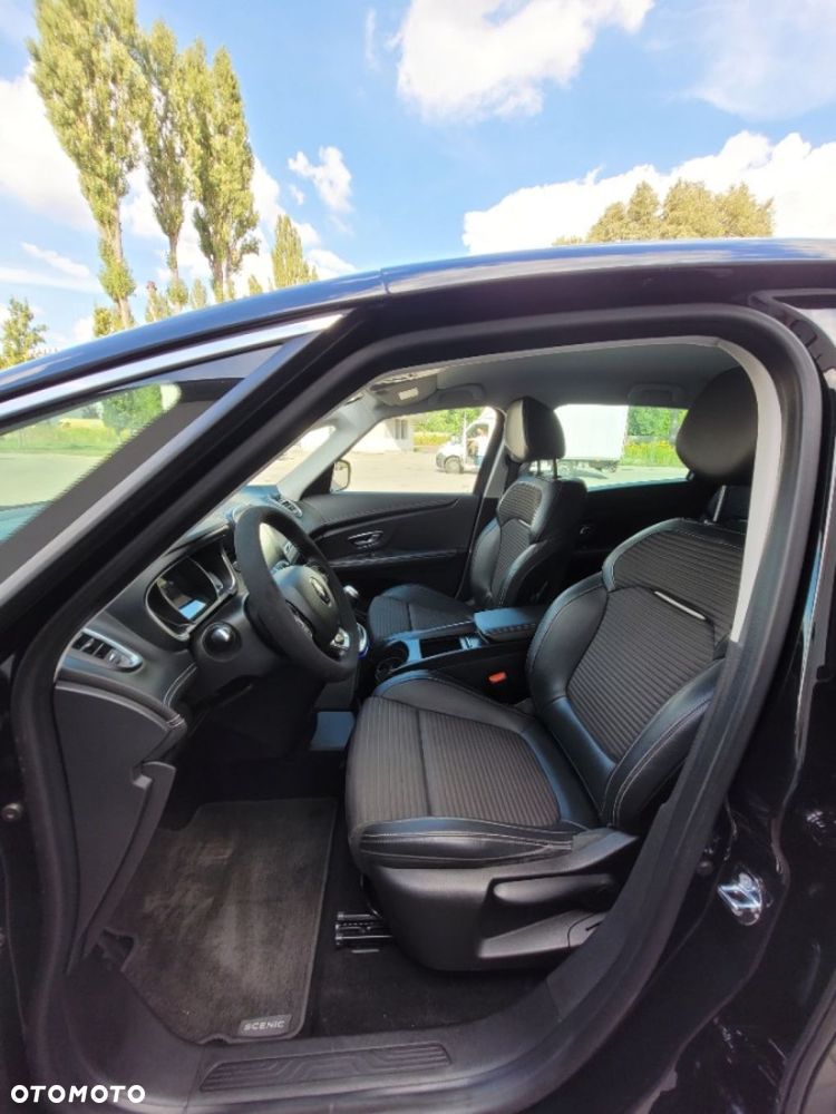 Renault Scenic - 13