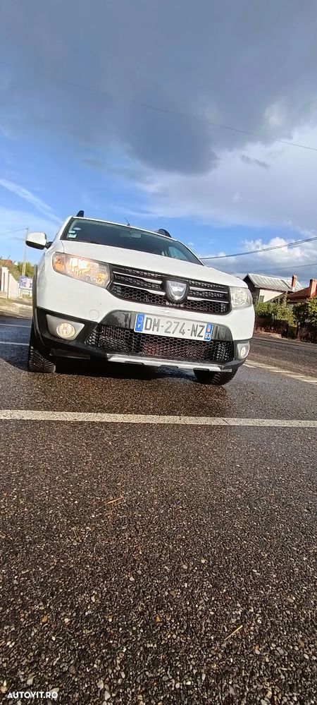 Dacia Sandero - 8