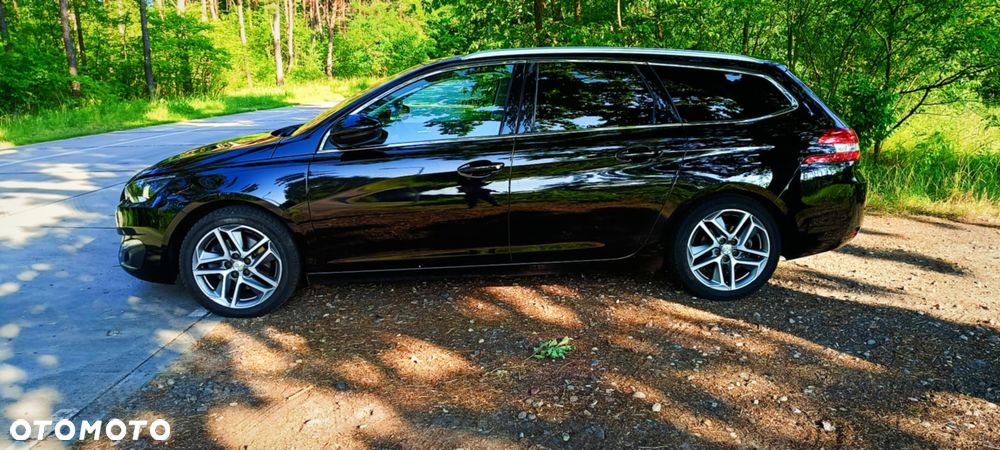 Peugeot 308 BlueHDi 150 EAT6 Stop & Start Allure - 9