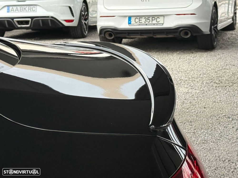 Mercedes-Benz C 200 AMG Line - 36