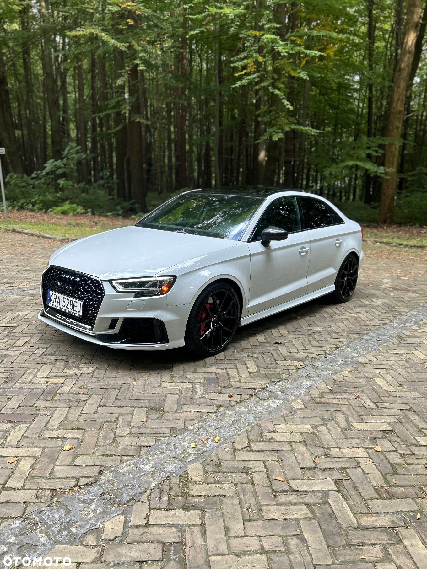 Audi RS3 Limousine - 13