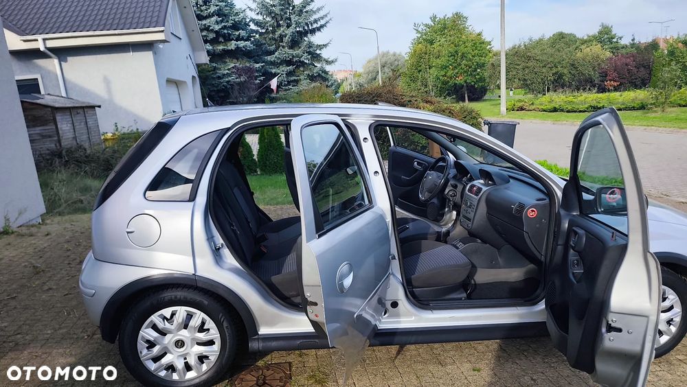 Opel Corsa 1.2 16V Essentia EasyTronic - 25