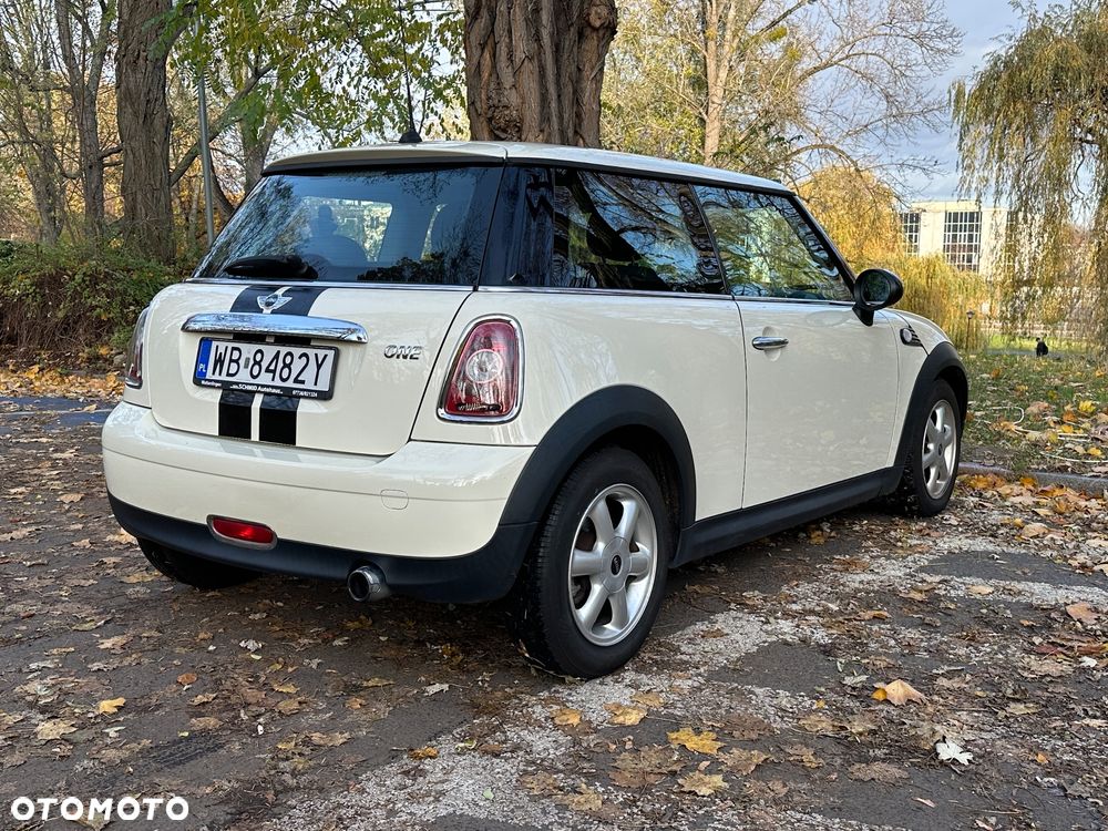 MINI ONE Standard - 6