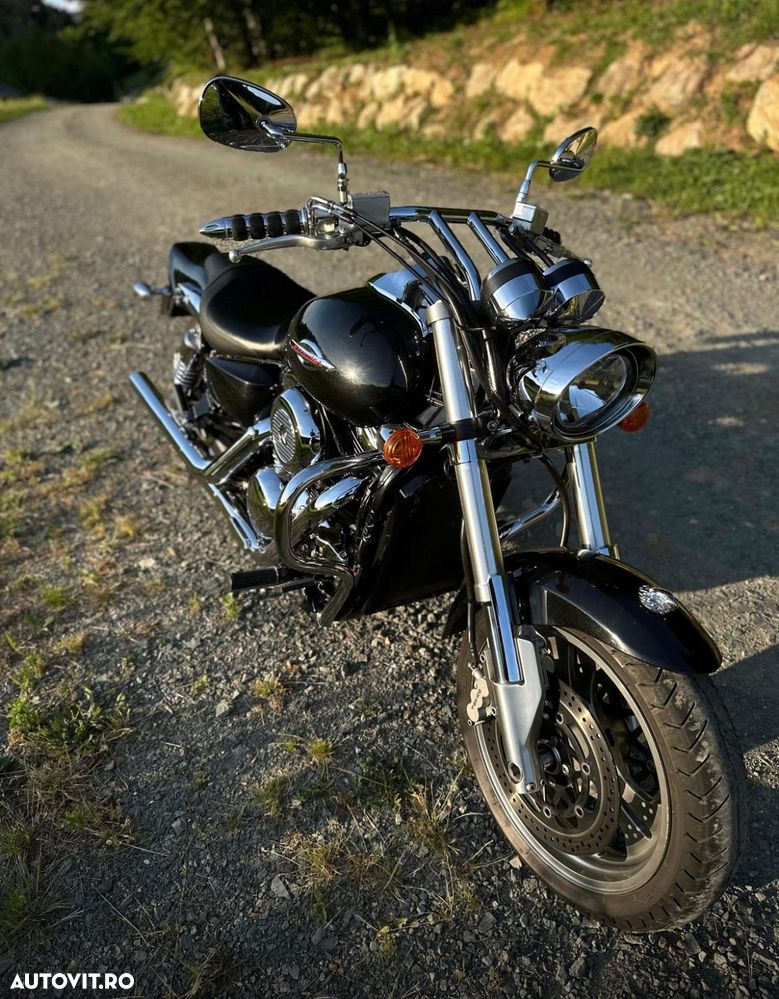 Suzuki Marauder - 2