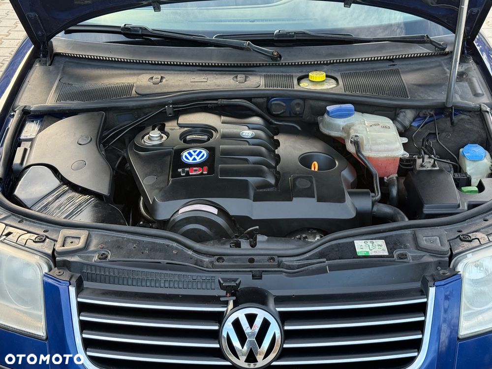 Volkswagen Passat 1.9 TDI Trendline - 10