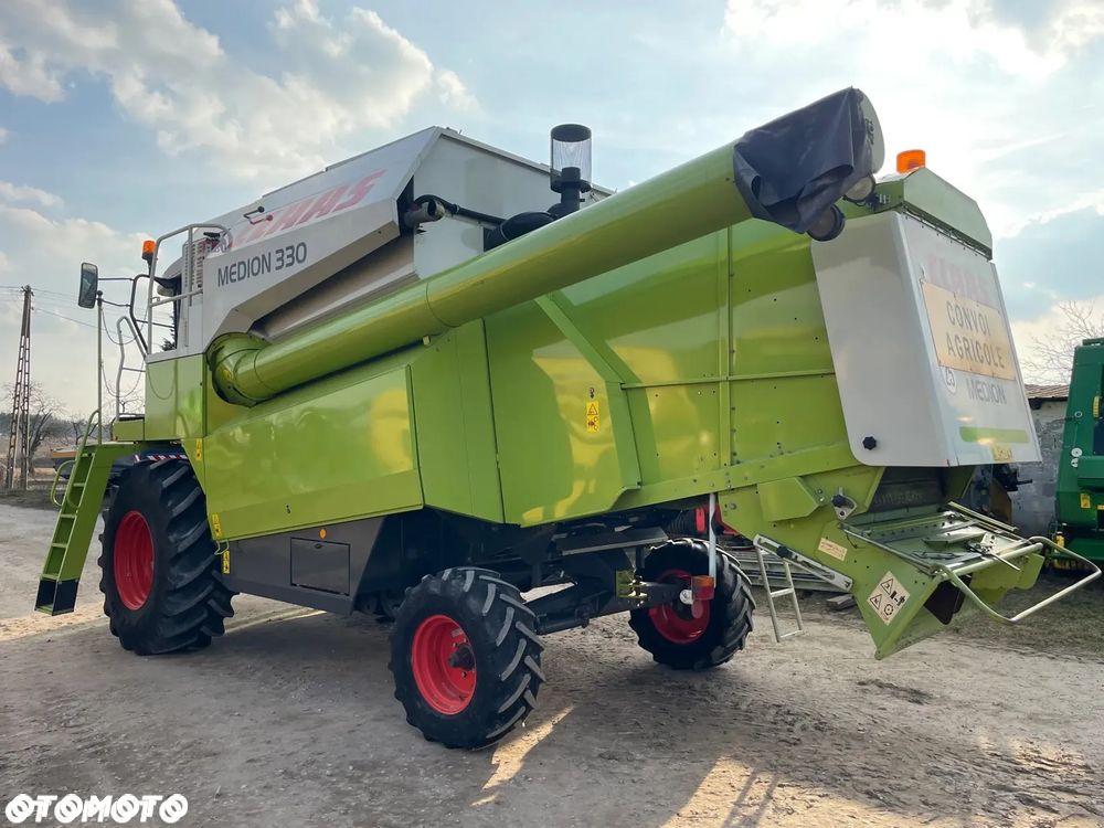 Claas Medion 330 - 3