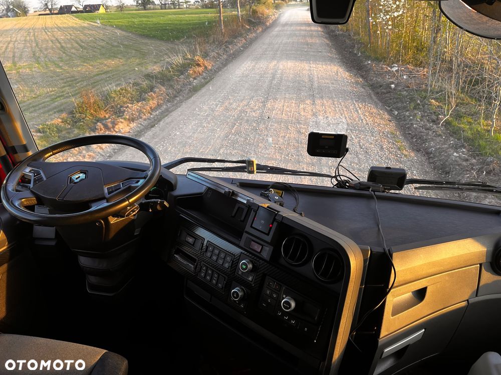Renault Gama T 520 - 9