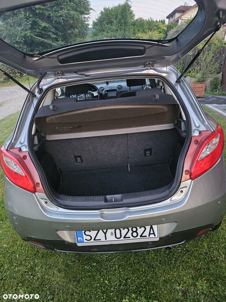 Mazda 2 1.3 Exclusive - 4