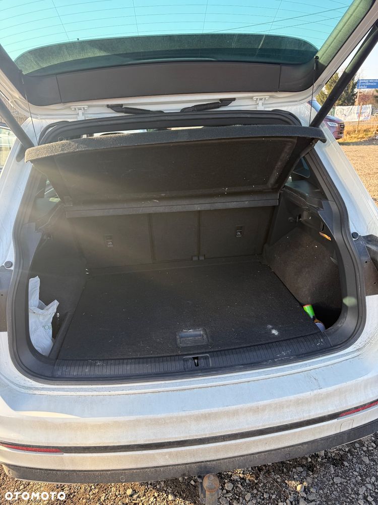 Volkswagen Tiguan 2.0 TDI SCR 4Motion (BlueMotion Techn.) DSG Highline - 17