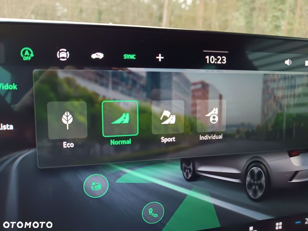 Skoda Octavia 2.0 TSI RS DSG - 24