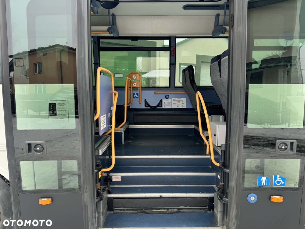 Irisbus Crossway - 18