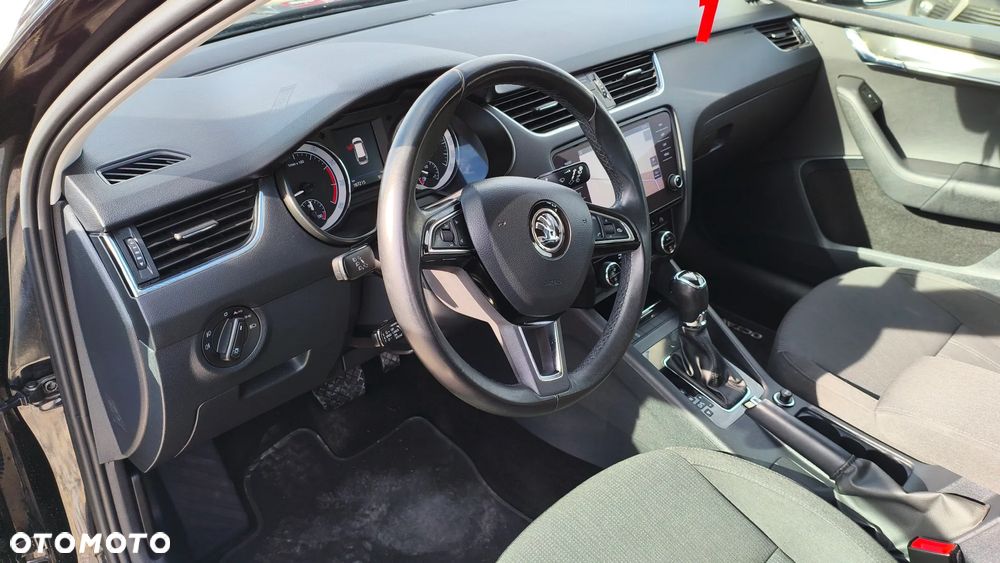 Skoda Octavia 1.5 TSI ACT DSG Ambition - 27