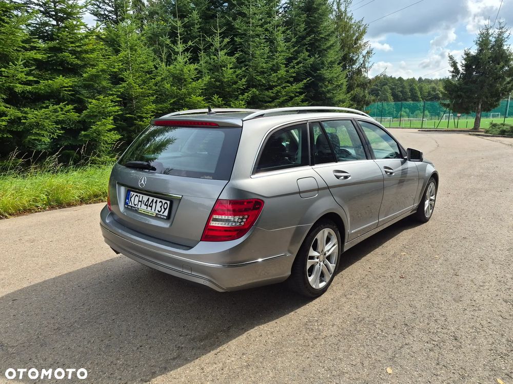 Mercedes-Benz Klasa C 180 (BlueEFFICIENCY) Elegance - 5