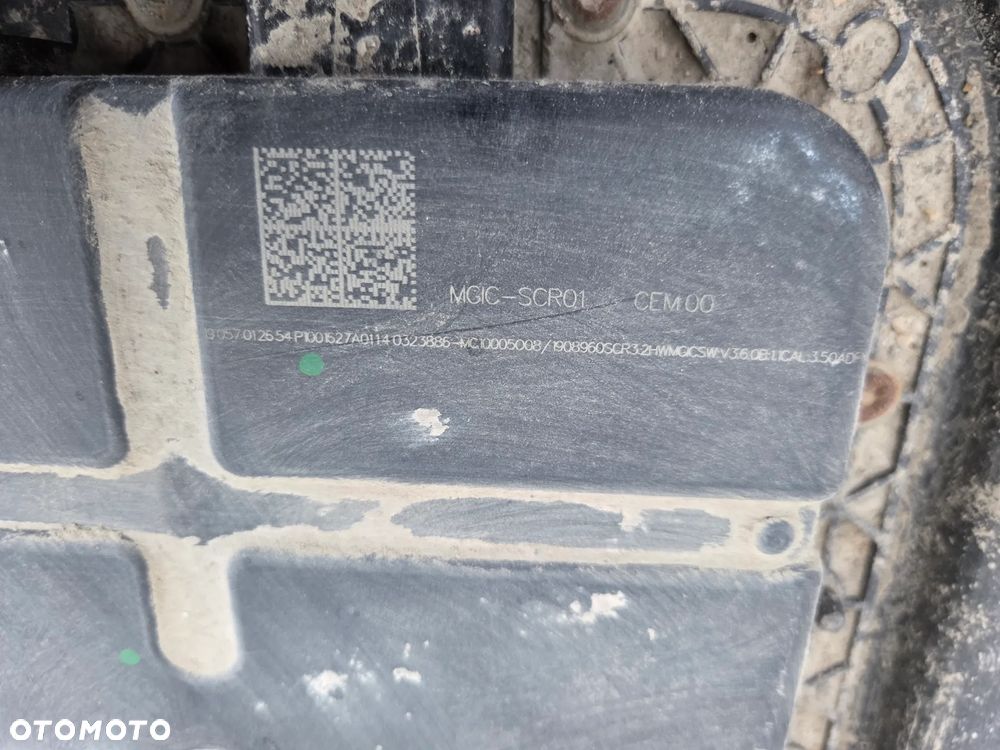 Zbiornik ADBLUE Citroen C4 Cactus LIFT 1.5 BLUE - 10