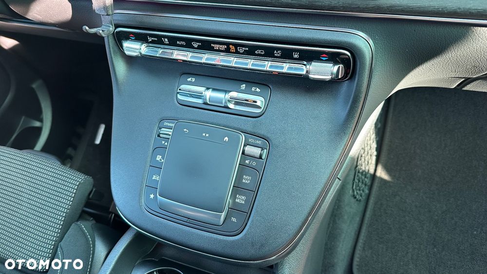 Mercedes-Benz Klasa V 300 d 9G-Tronic Exclusive (długi) - 25