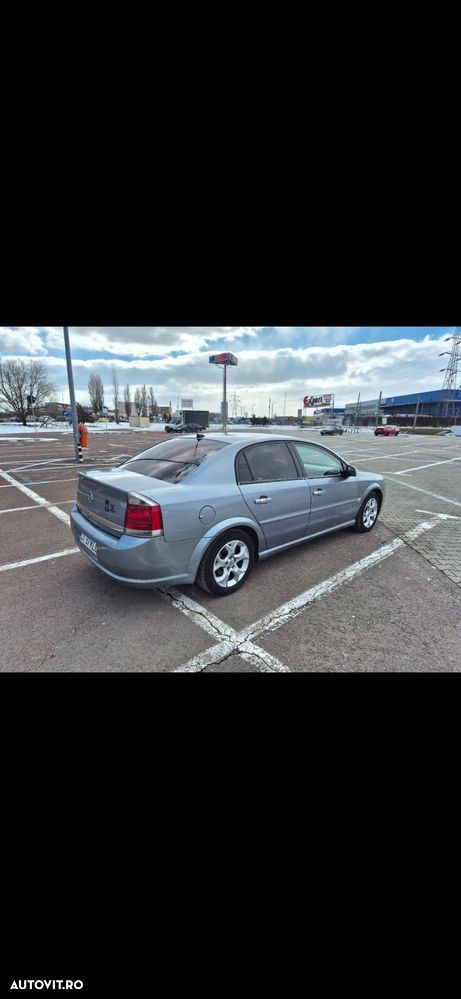 Opel Vectra 1.9 CDTI Essentia - 4