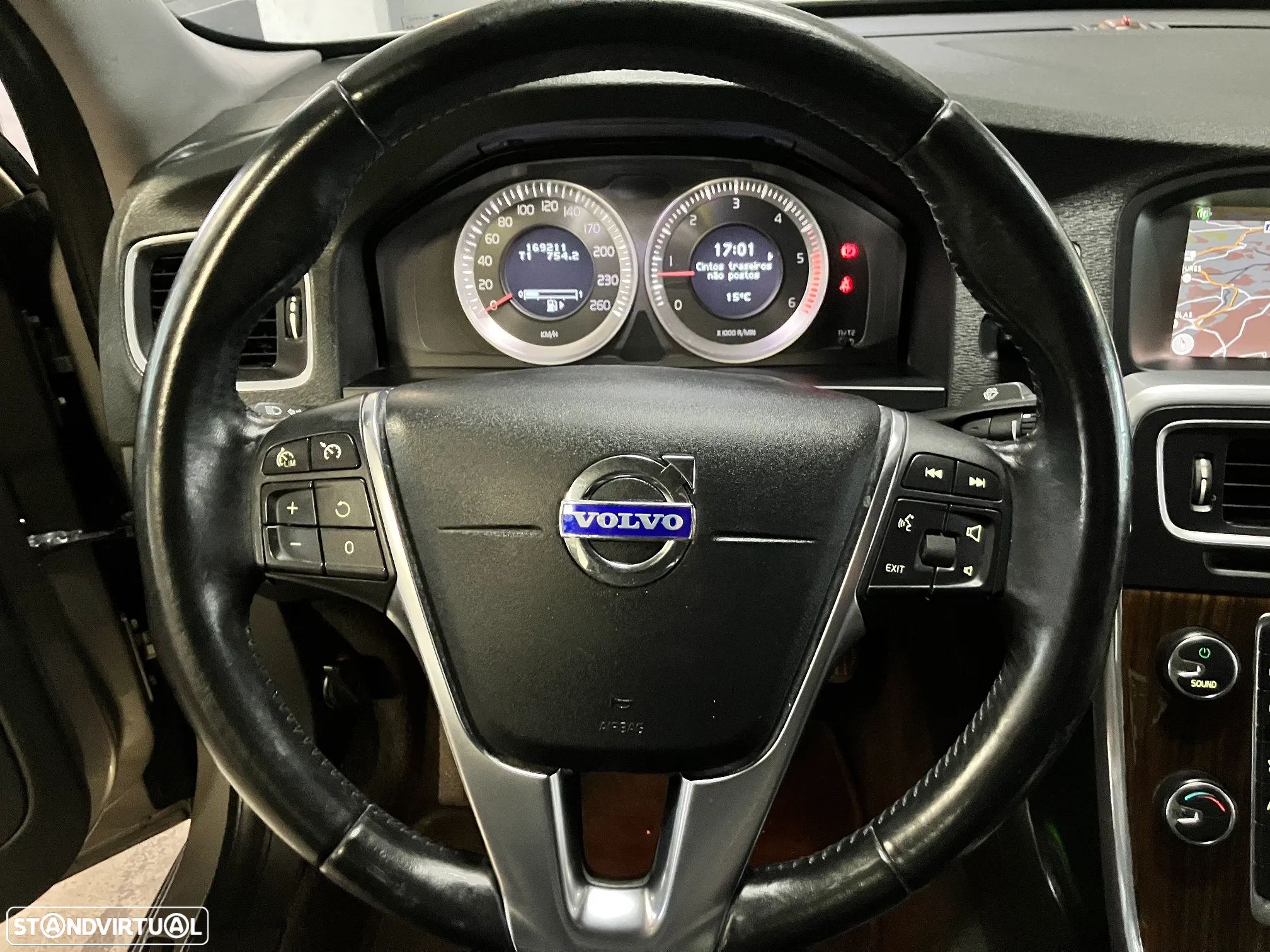 Volvo S60 2.0 D3 Summum - 28