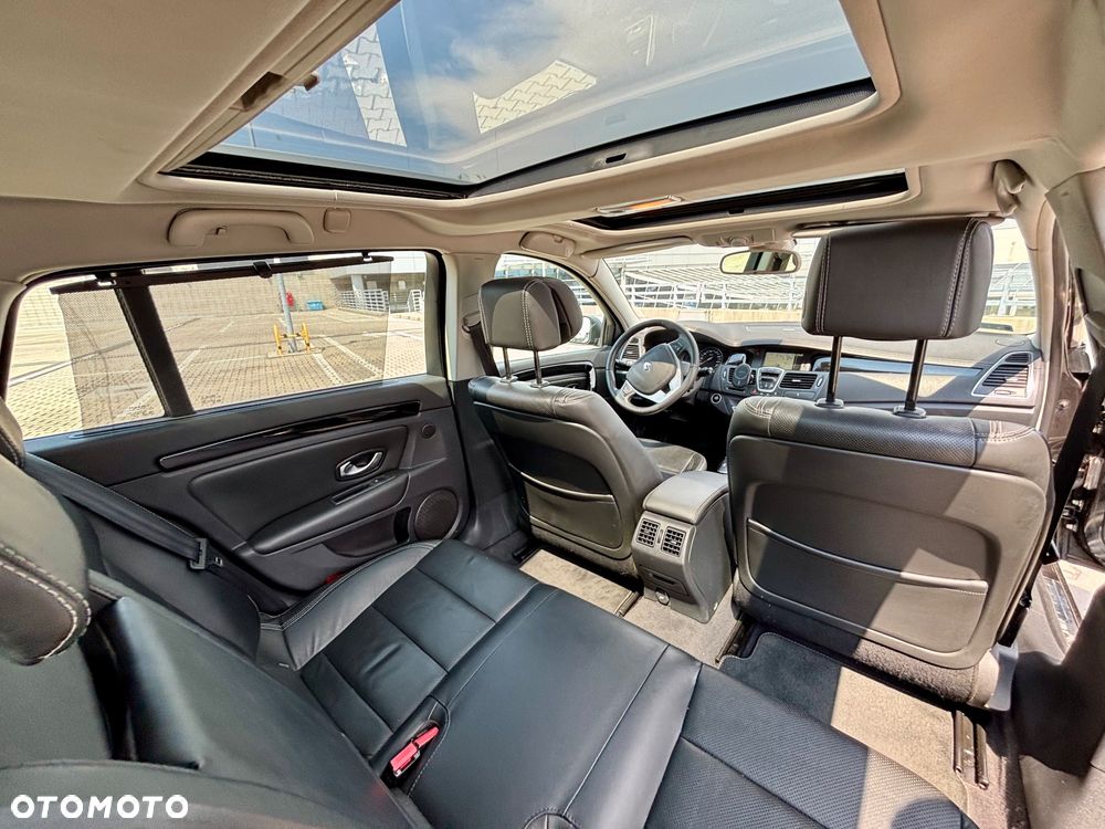 Renault Laguna 2.0 dCi Initiale - 30