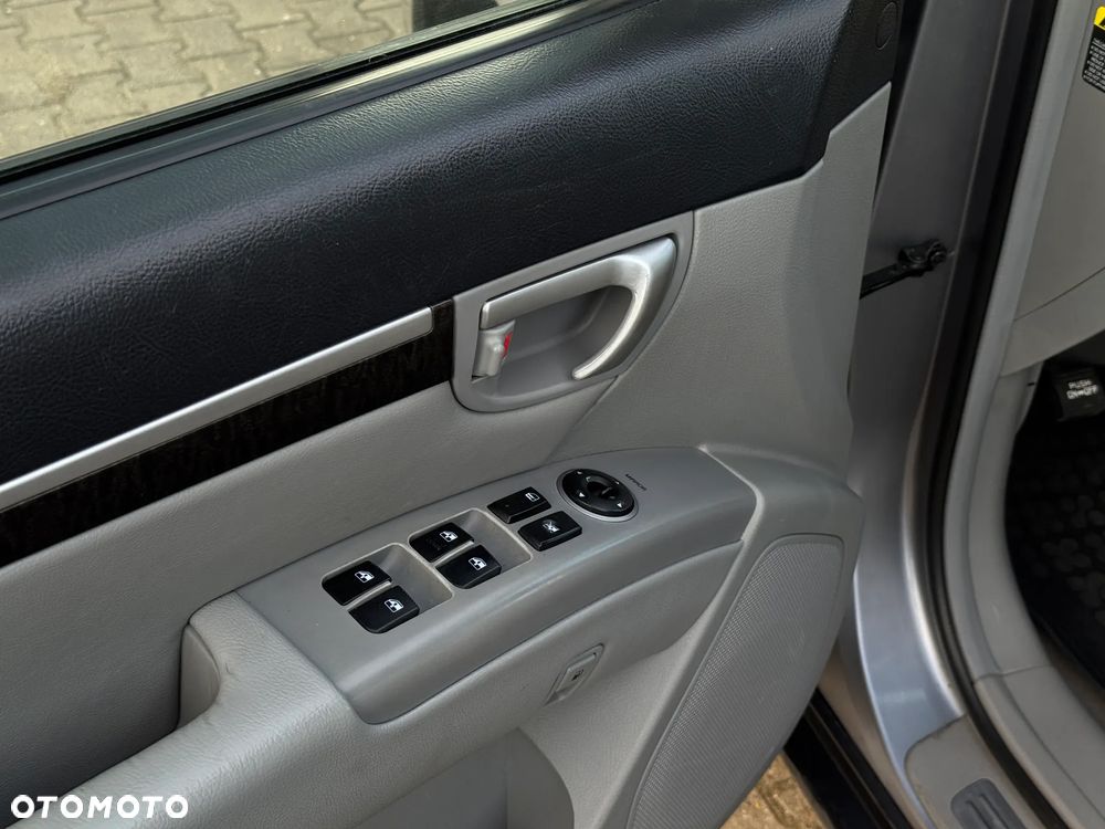 Hyundai Santa Fe - 14