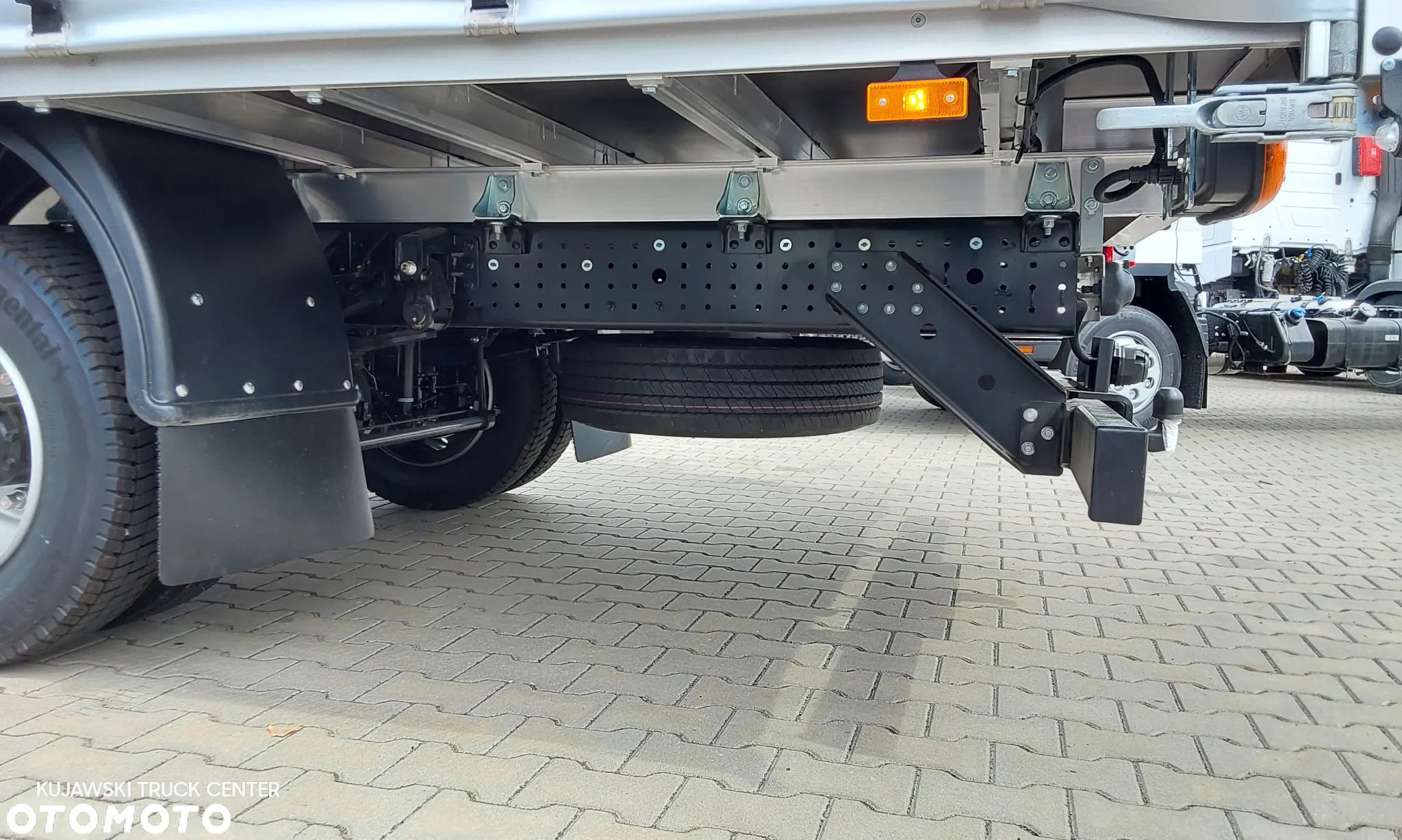 FUSO 9C18 - 5