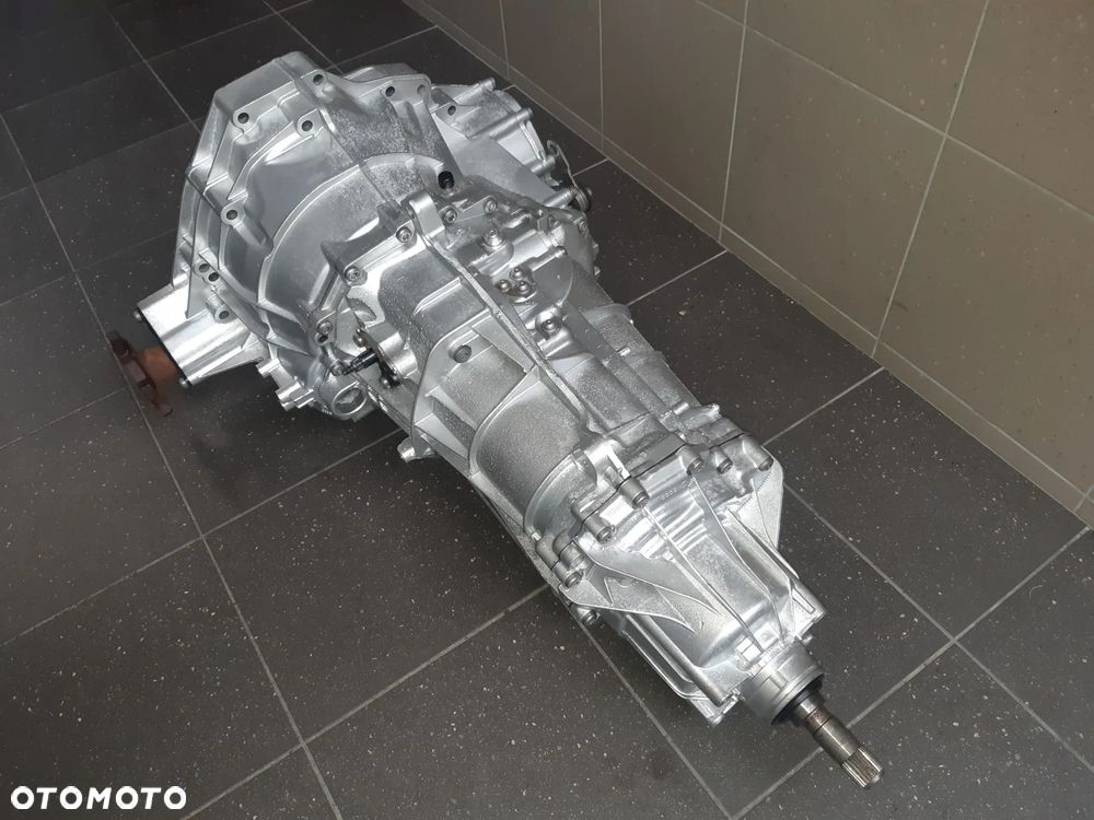 SKRZYNIA BIEGÓW AUDI A4 A5 Q5 4x4 2.0TDI PJF MANUAL - 4