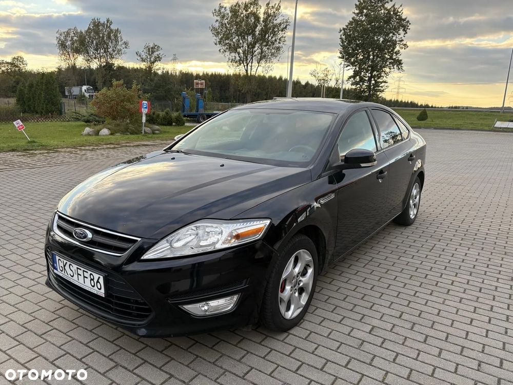 Ford Mondeo 2.0 TDCi Platinium X Plus (Titanium) - 4