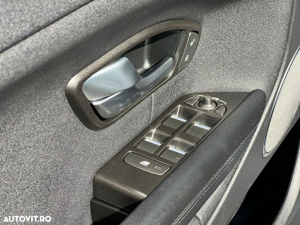 Land Rover Range Rover Evoque 2.0 l eD4 Pure - 11