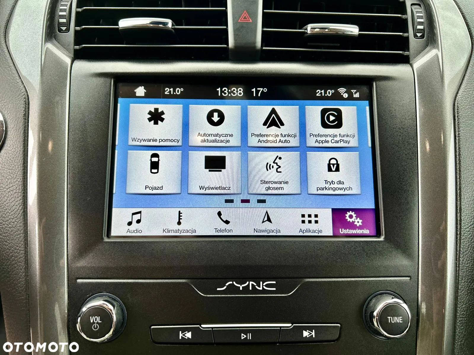 Ford Mondeo 2.0 EcoBlue Titanium - 23