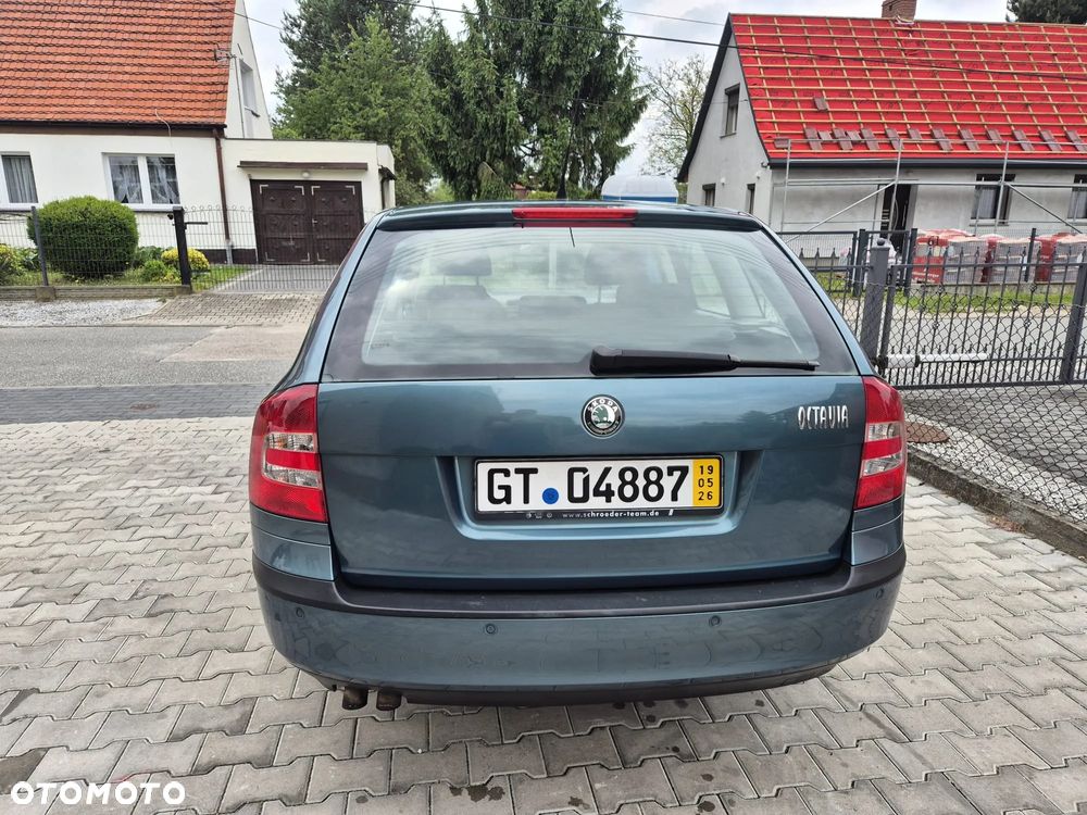 Skoda Octavia 2.0 TDI DPF Elegance - 5