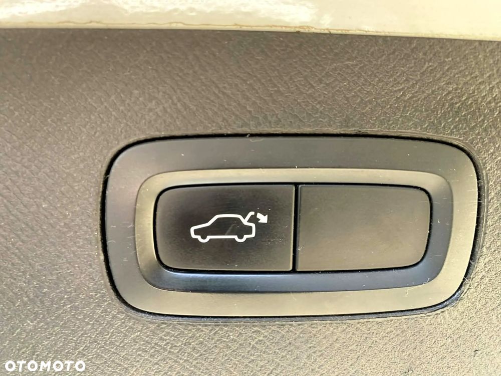 Volvo XC 90 D5 AWD Inscription 7os - 35