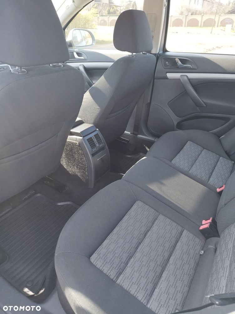 Skoda Octavia 1.4 TSI Ambiente - 22