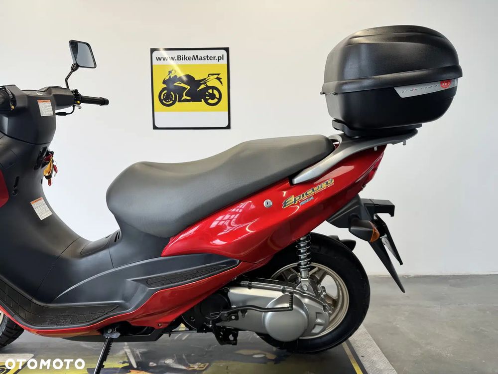 Suzuki Inny - 27