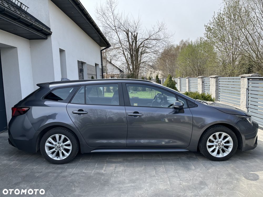 Toyota Corolla 1.8 Hybrid Comfort - 6