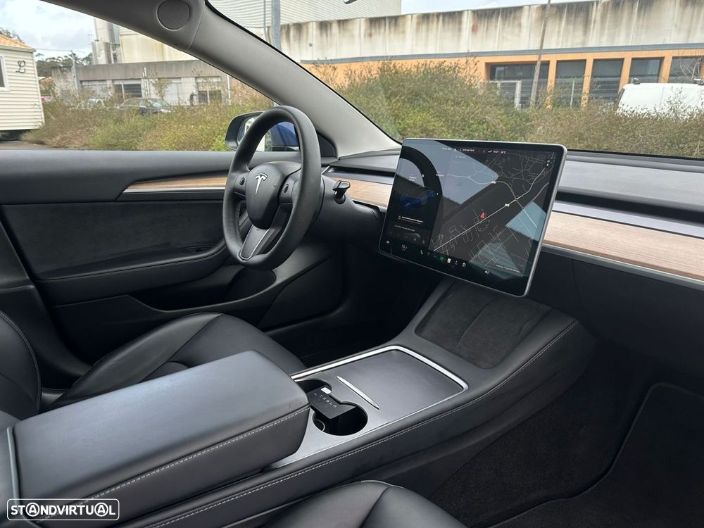 Tesla Model 3 Standard RWD Plus - 14