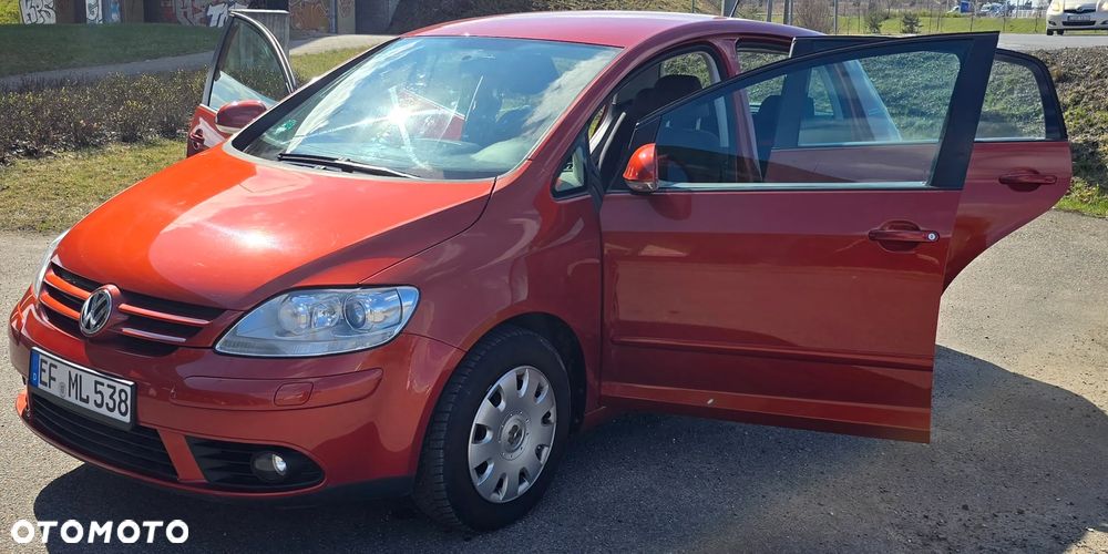 Volkswagen Golf Plus 1.9 TDI DSG Goal - 20