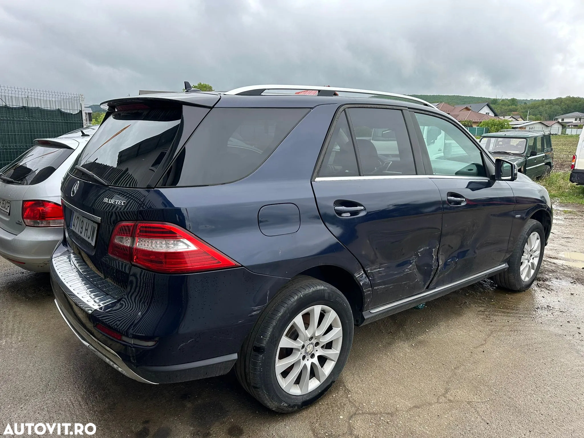 Dezmembrari Mercedes ML 250 BLUETEC / 2013 / 2.2 Euro 5 - 4