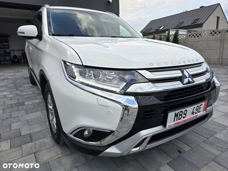 Mitsubishi Outlander 2.0 Intense + Navi 4WD CVT - 5