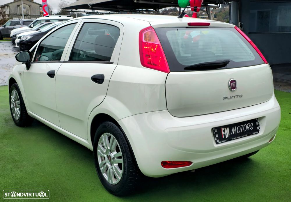 Fiat Punto 1.2 Lounge S&S - 28