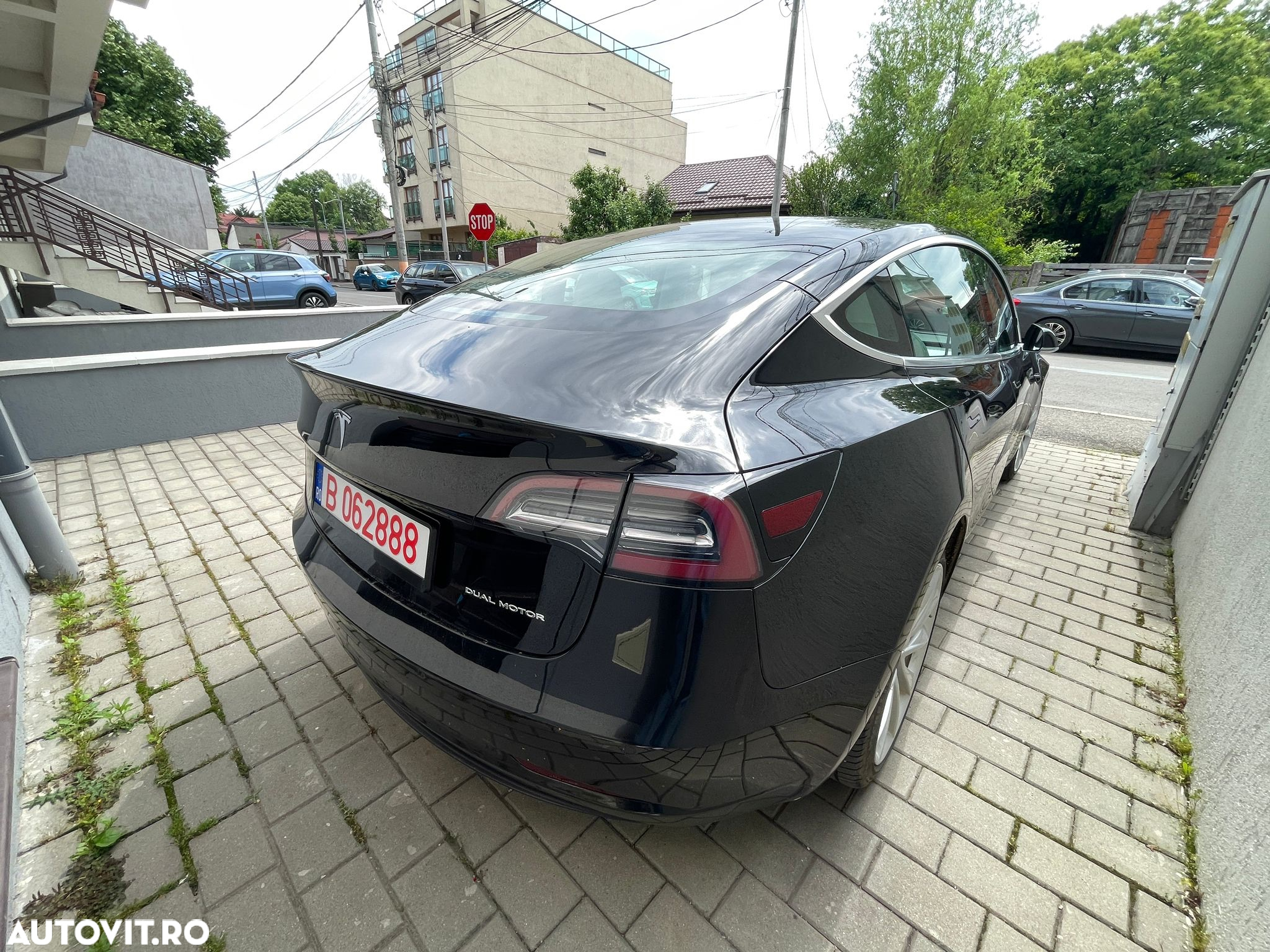 Tesla Model 3 Langstreckenbatterie Allradantrieb Dual Motor - 5